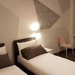 B&B Xenia 3*