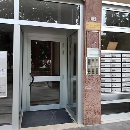 Xenia Bed and breakfast